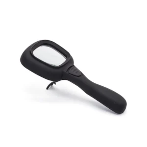 LOUPE A MAIN AVEC LUMIERE